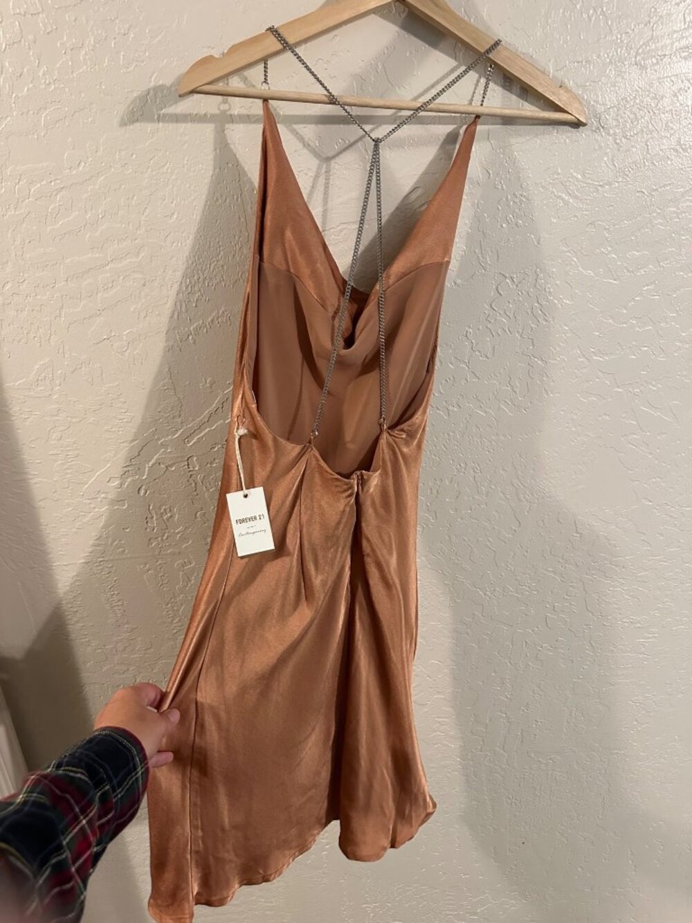 NWT Rose Gold Cowl Neck Satin Metal Chain Mini Cocktail Dress - Picture 8 of 13
